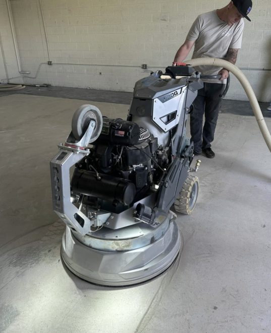 grinding with Lavina S7 propane machine