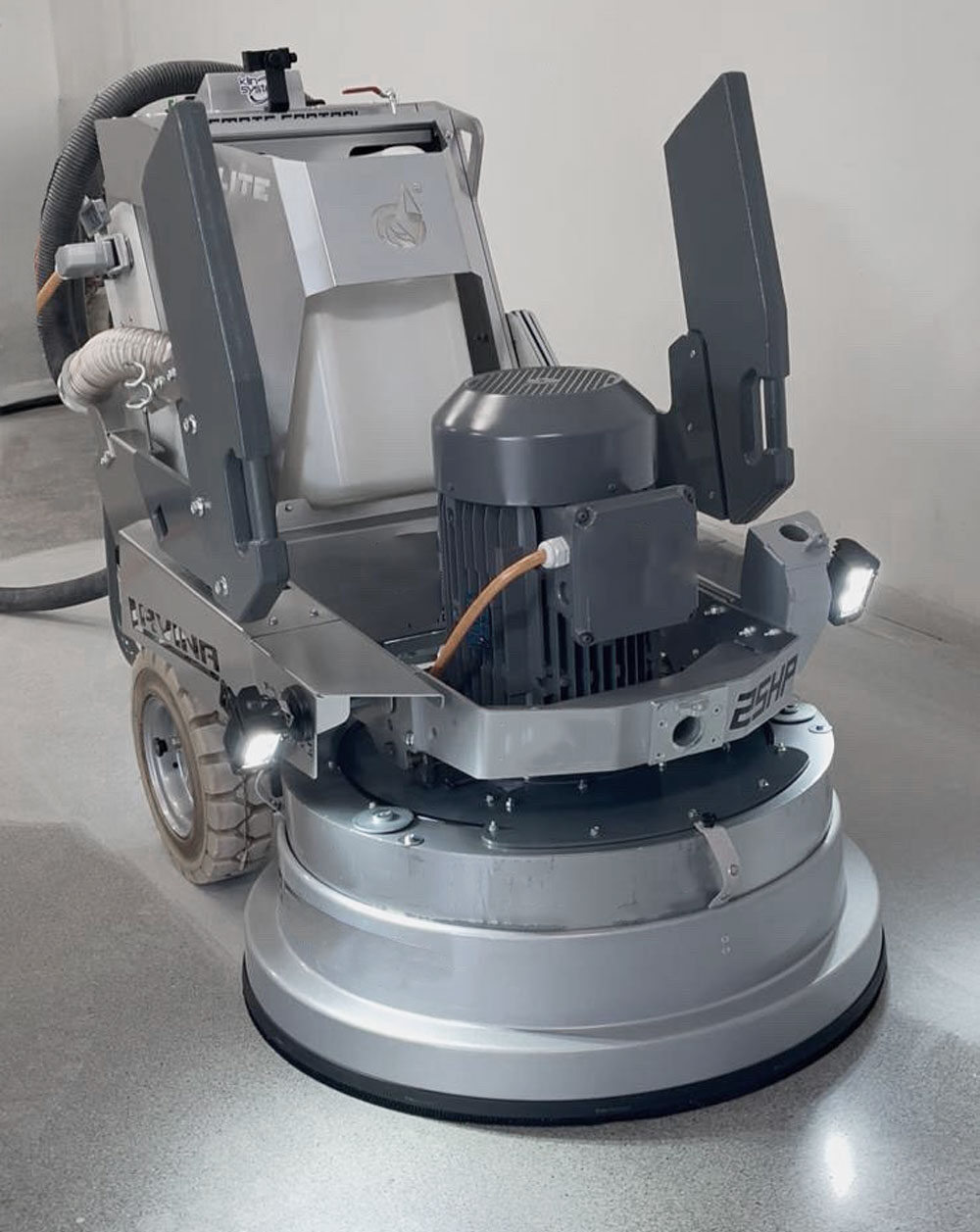 new 38" remote control grinder L38REUB